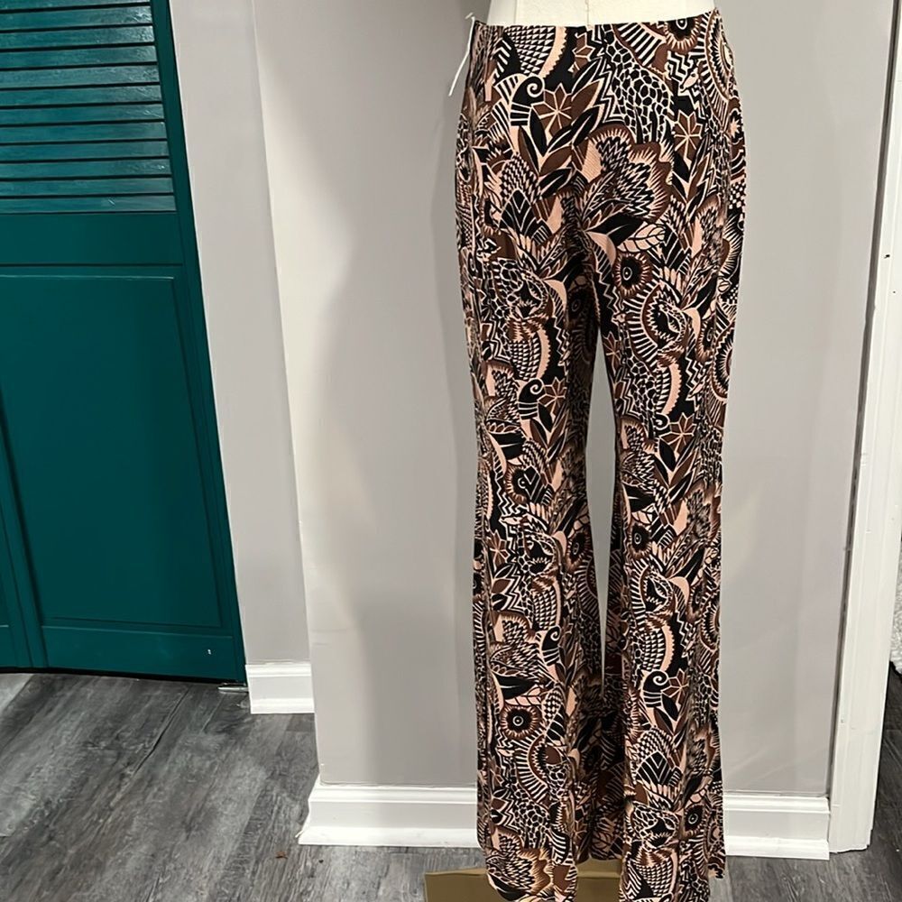 NWT - Anthro retro flares - high rise - sz 0 - Picture 8 of 13